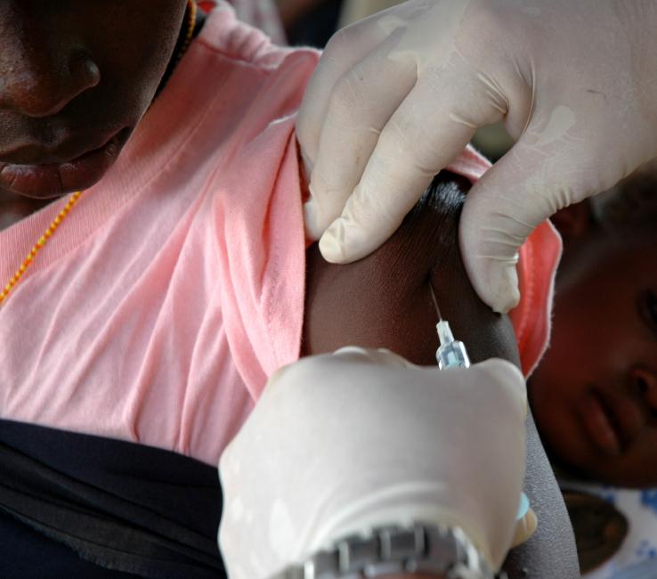 Vaccination being given in Africa