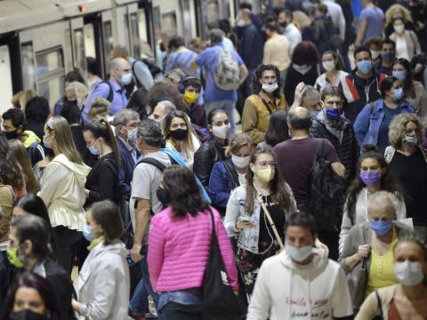 Mask-wearing subway crowd