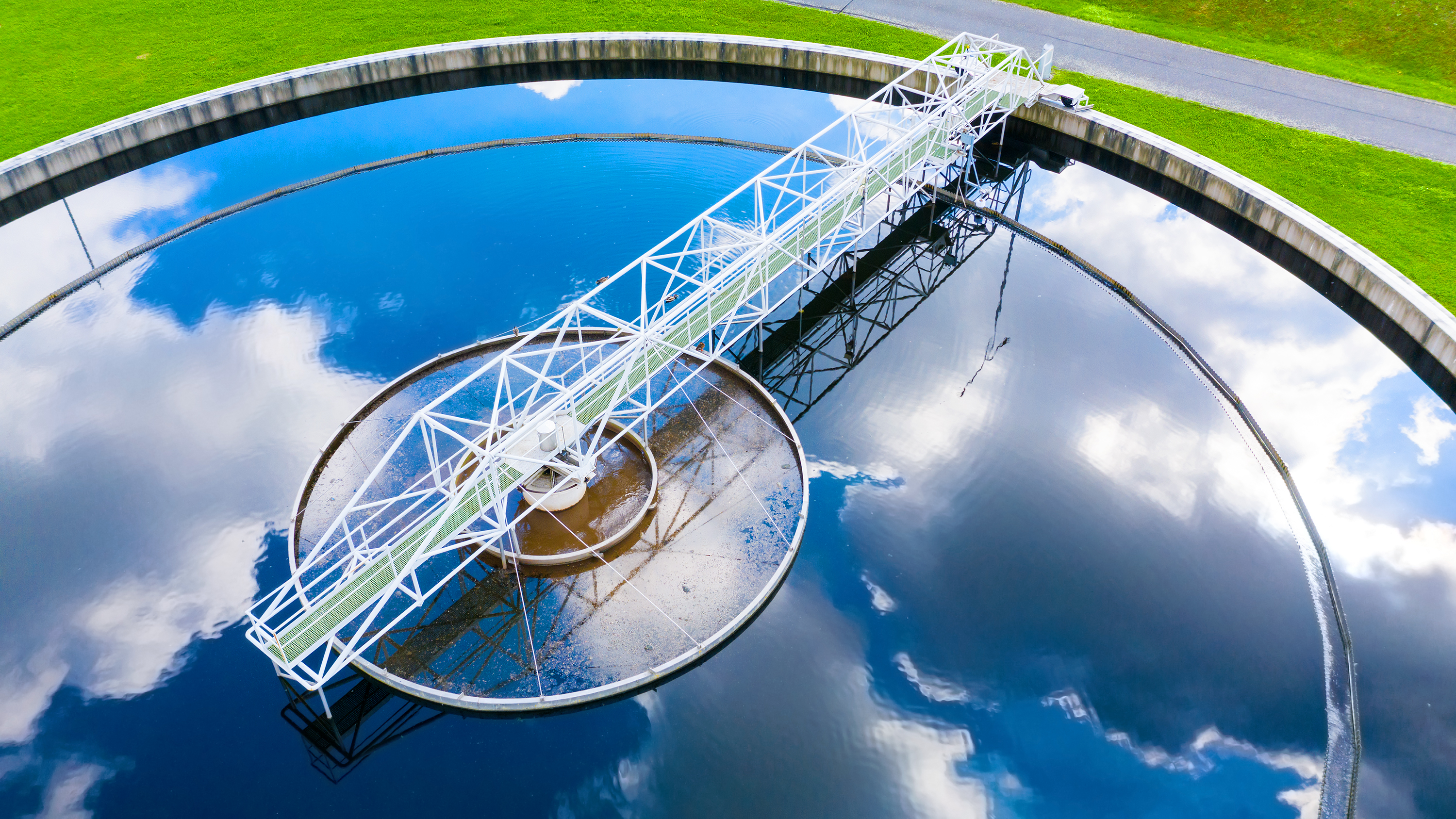 Overhead view of a wastewater processing facility
