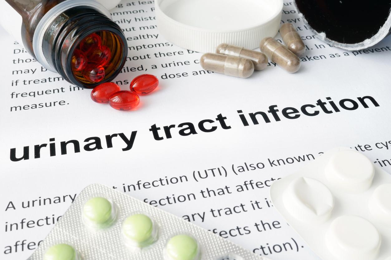 Textbook page with urinary tract infection definition