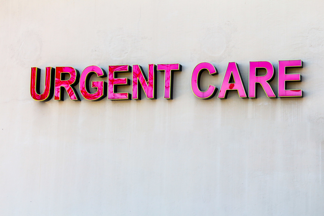 Urgent care sign
