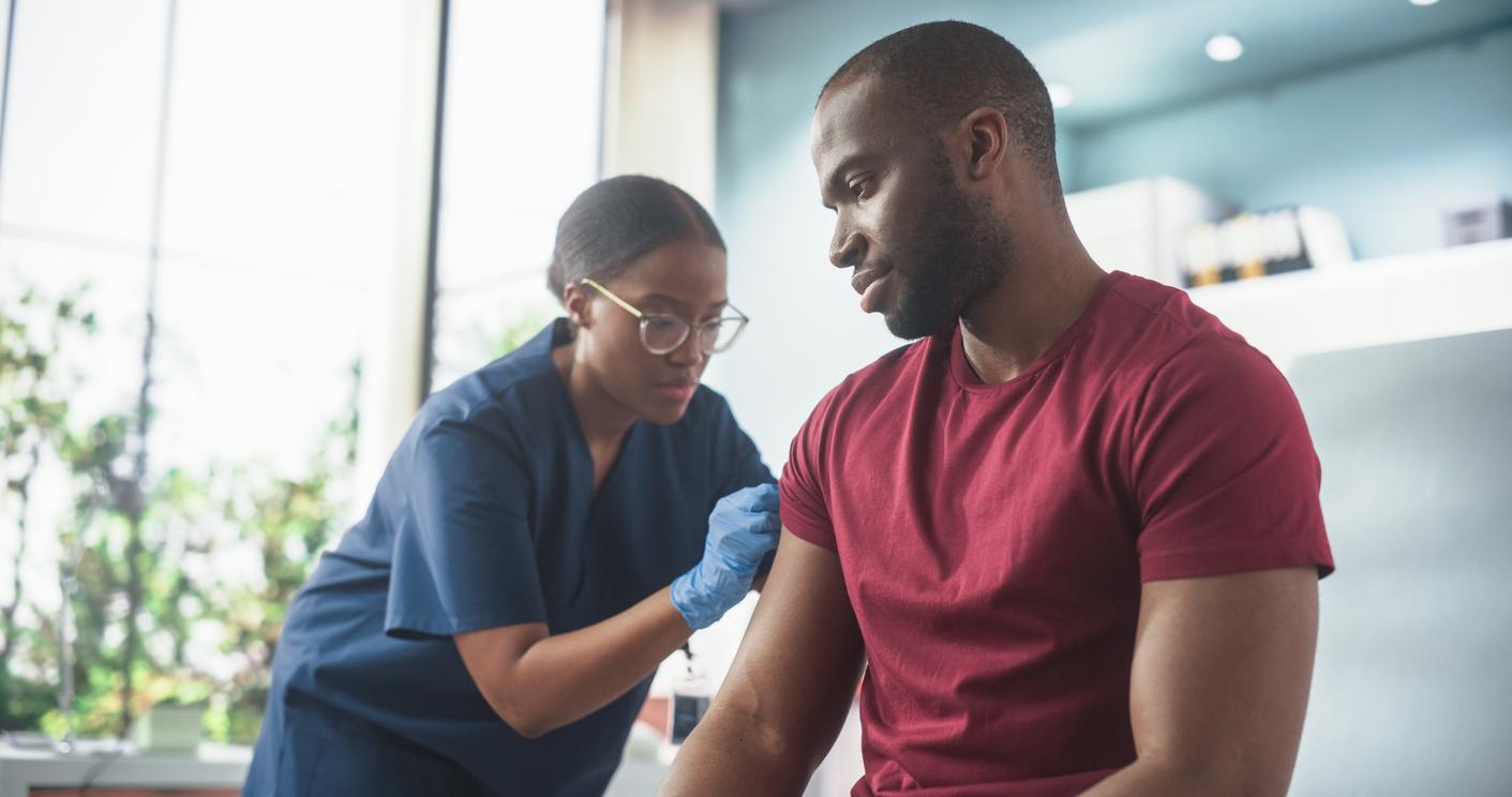 Man getting vaccinated