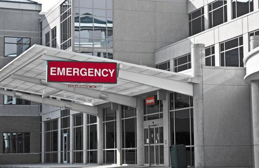 Emergency department sign at hospital