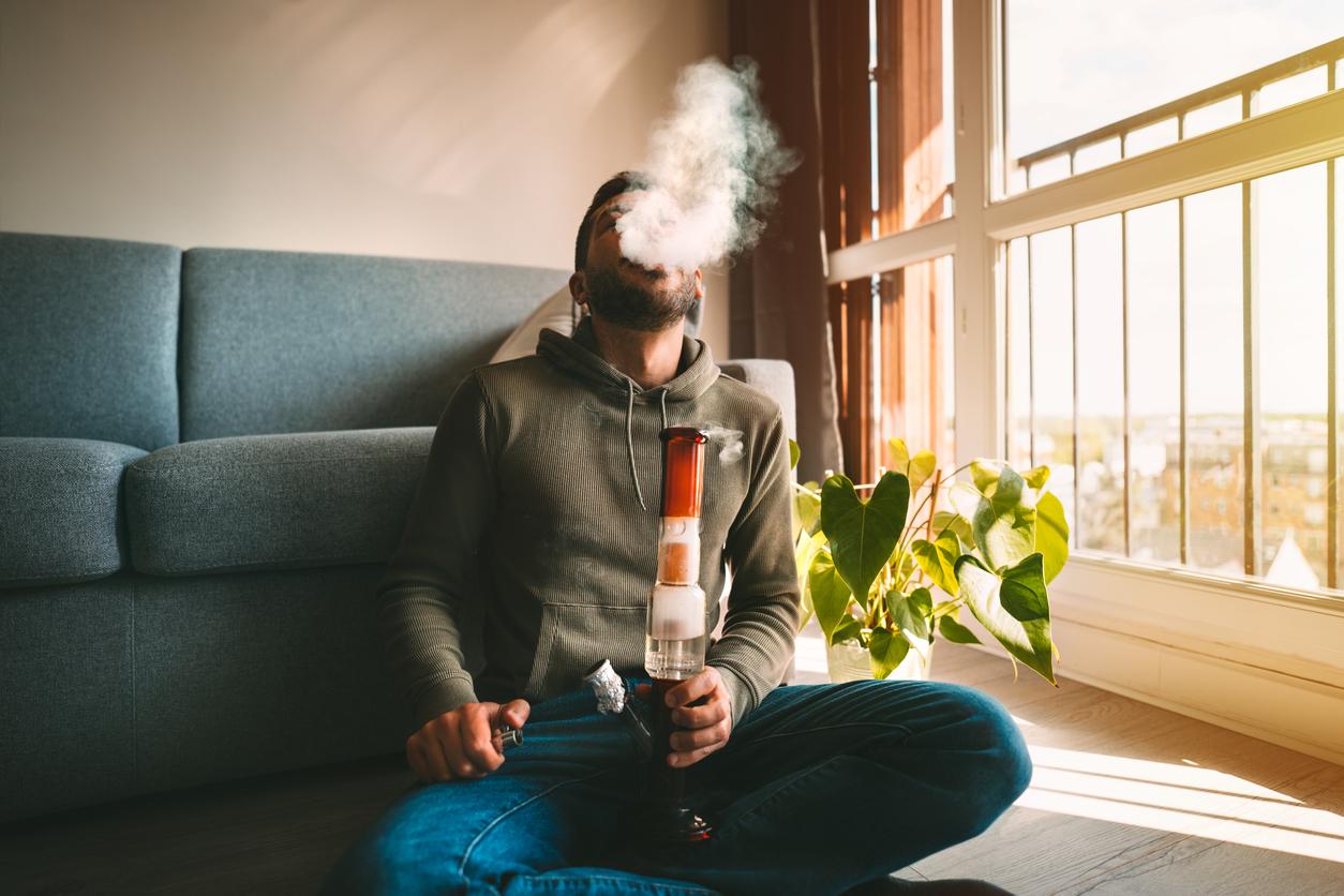 pot smoking 