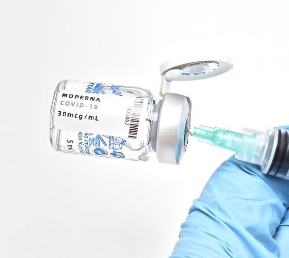 moderna vaccine