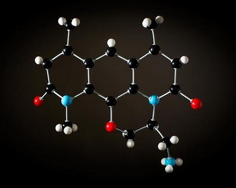 6DNM-amine
