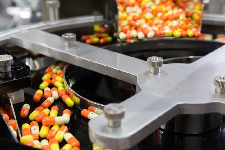 Antibiotic capsule manufacturing