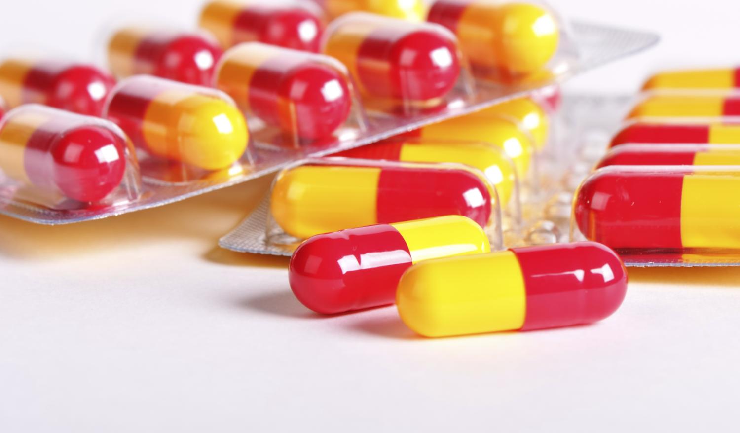 Capsules red yellow