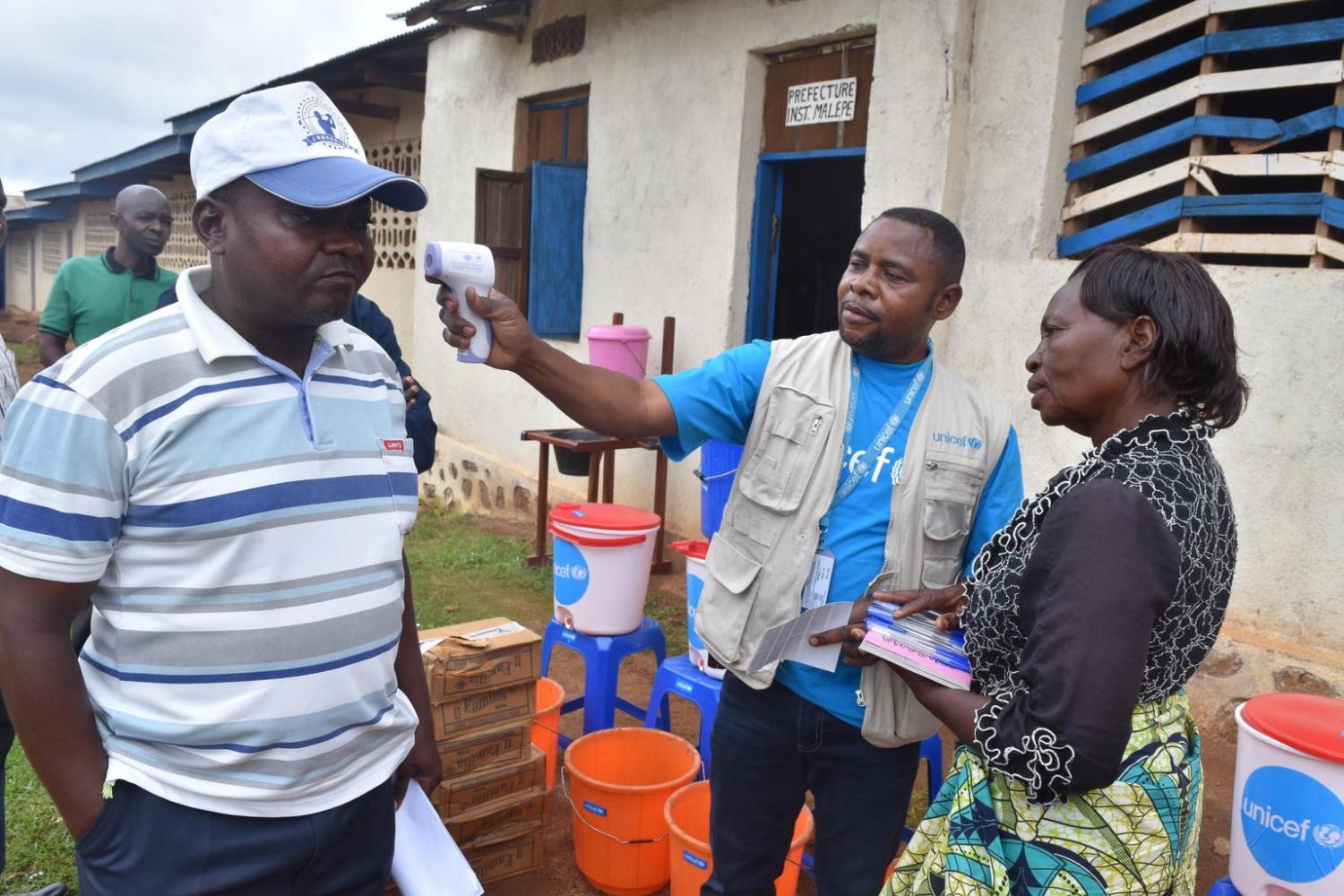 Congo Ebola temperature monitoring