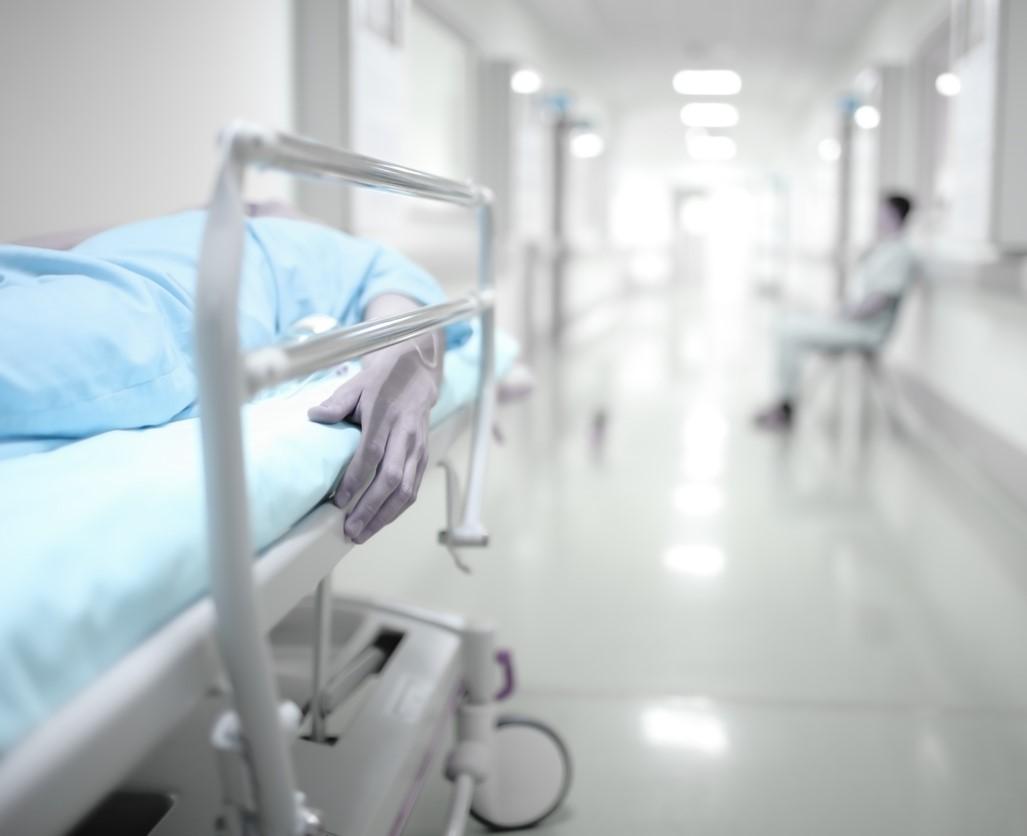 Death in hospital corridor