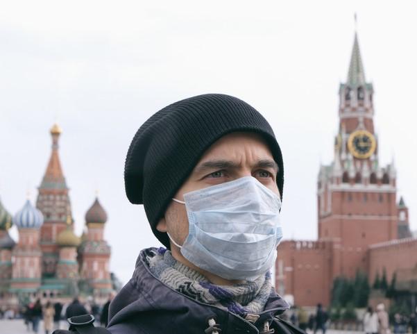 Man wearing mask in Moscow