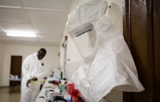 Mobile Ebola lab