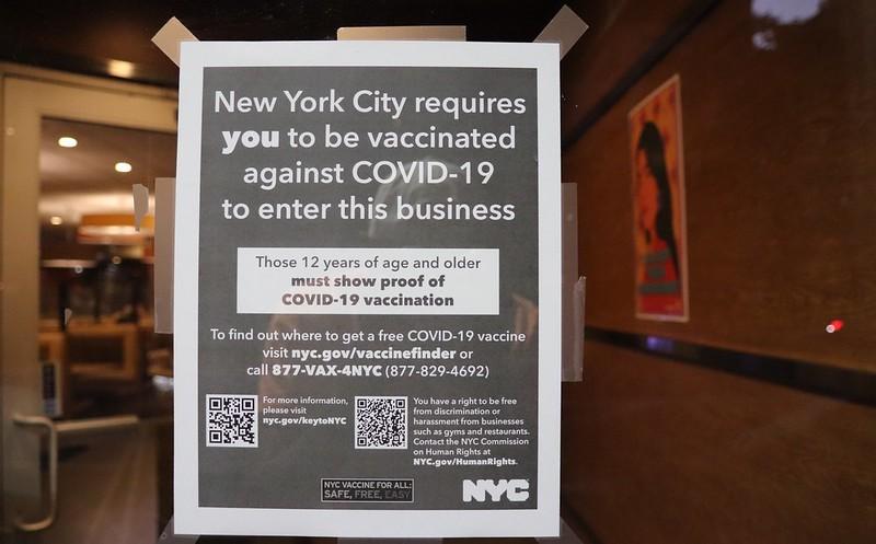 Mandatory COVID vaccine sign in New York City