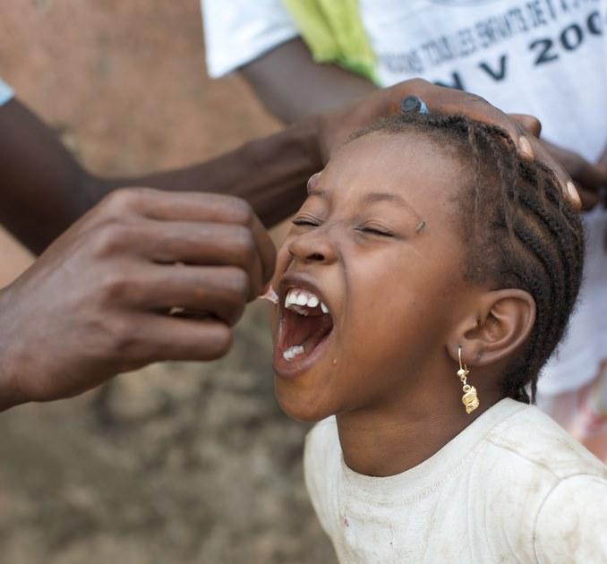 Oral polio vaccine in West Africa
