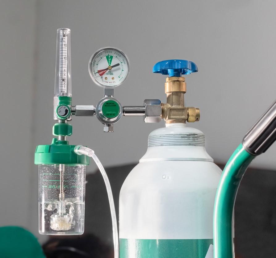 Oxygen tank