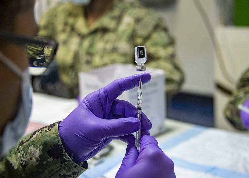 Pfizer syringe