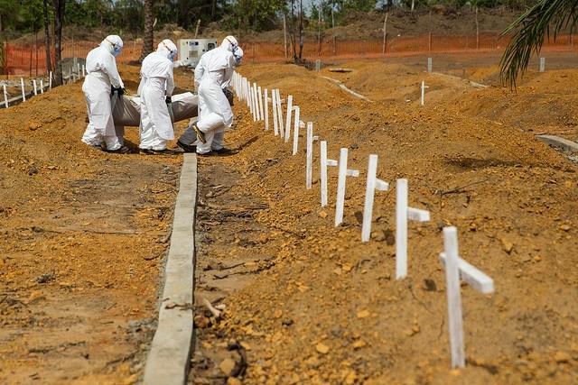 Safe Ebola burial