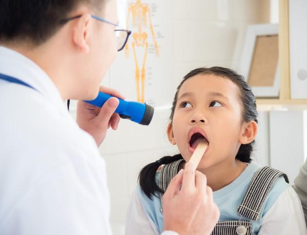 Sore throat exam