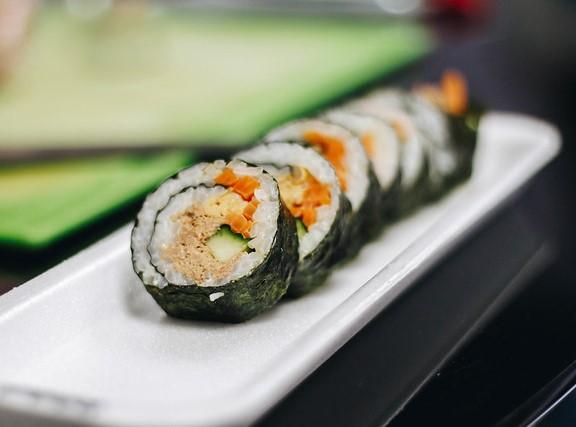 Tuna sushi