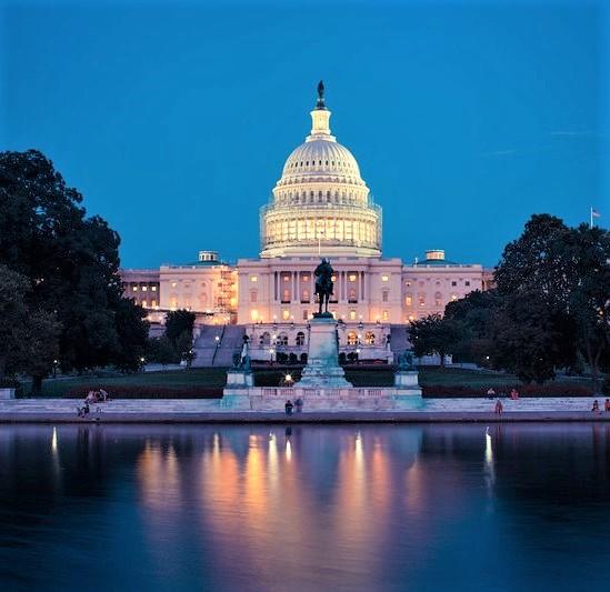 US Capitol at night