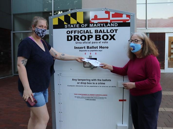 Voting with masks on