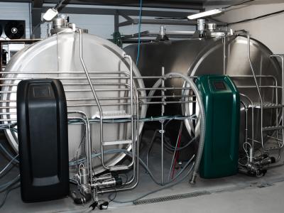 bulk milk tank