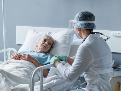 senior woman hospitalized