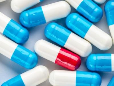 Antibiotic capsules