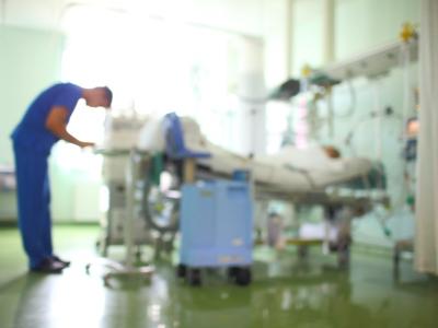 Blurry doctor in ICU
