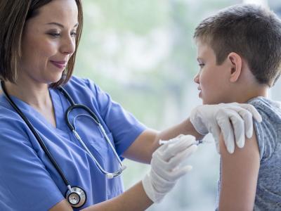boy flu shot