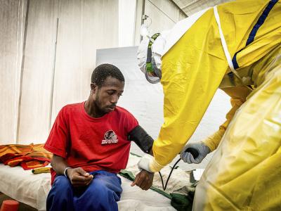Ebola treatment in Guinea