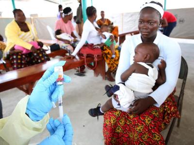Ebola vaccine campaign