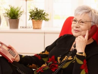 Elderly woman on the phone