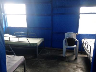 Empty beds in Liberian Ebola treatment unit