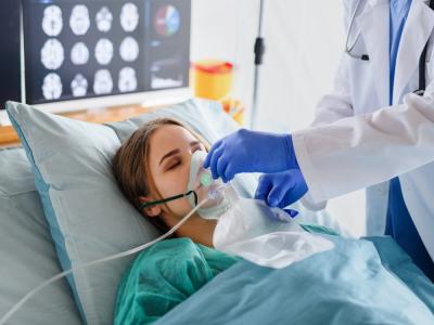 Girl on oxygen in hospital