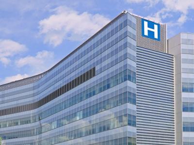 Hospital building