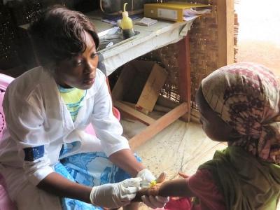 Antibiotic injection in Africa