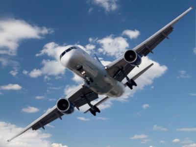 Jet plan landing