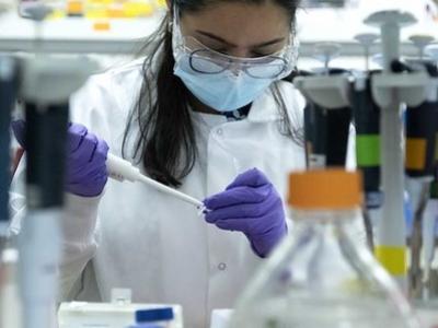 Lab technician