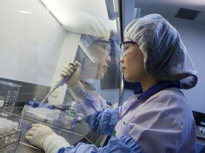 Microbiology lab technician