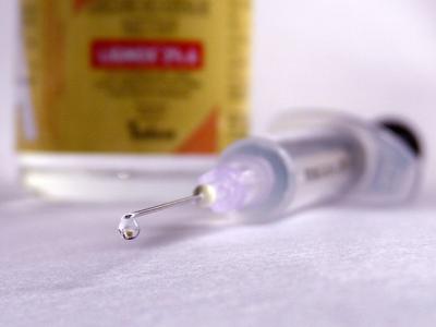 Needle with droplet
