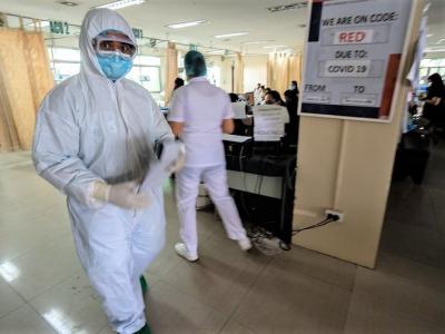 Philippines hospital with COVID code red sign