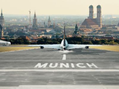 Plane landing in Munich