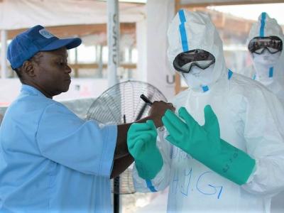 Personal protective equipment Ebola workers