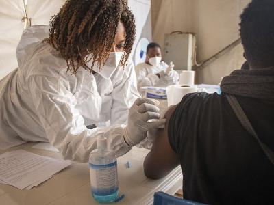 COVID vaccination in Rwanda