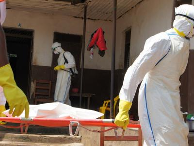 Ebola wokers carrying stretcher