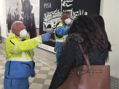 Temperature screening in Italy