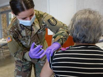 COVID-19 vaccine for older woman