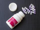 Hydroxychloroquine bottle and pills