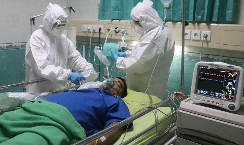 COVID led to professional burnout for many health workers, survey suggests COVID led to professional burnout for many health workers, survey suggests